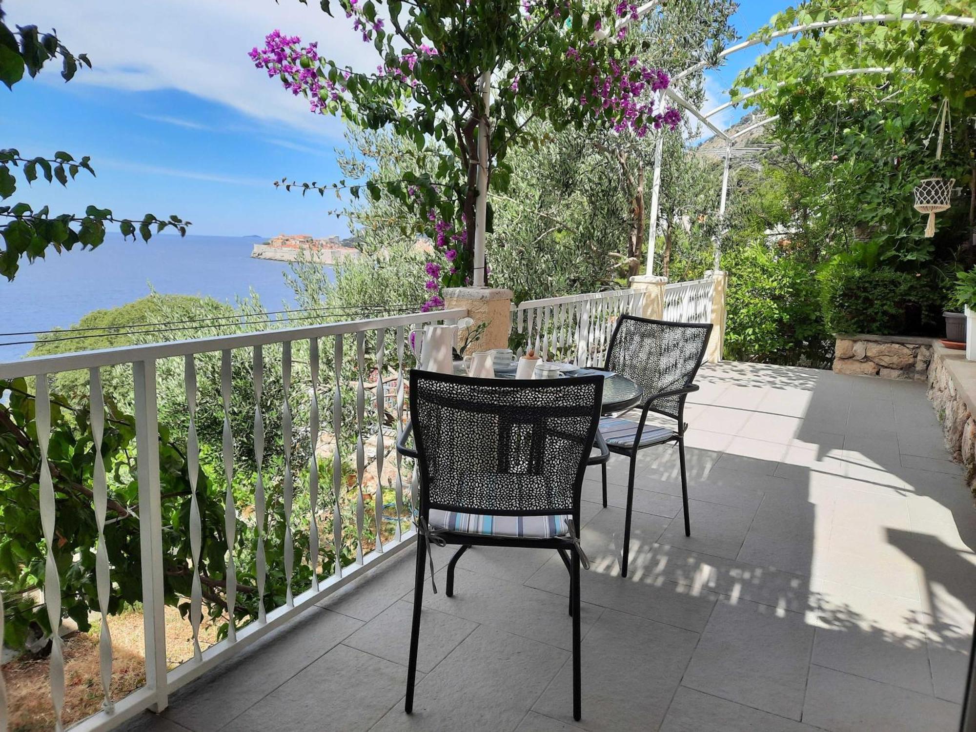 Apartments Kirigin Dubrovnik Bagian luar foto